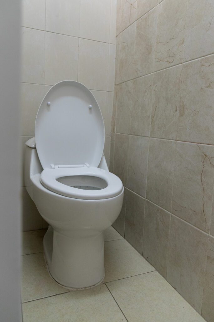 EntregadeBañosPrimariaAMOR_Octubre2025-4