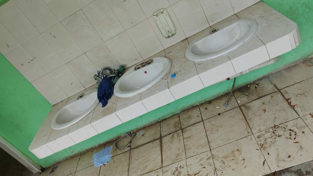 cb0dcb38-e965-4d23-8750-6ef44761ca5d